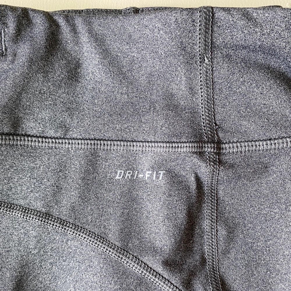 Nike Dri Fit leggings - Picture 3 of 6
